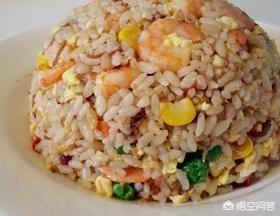 正宗扬州炒饭的做法及配料（正宗扬州炒饭的做法及配料窍门视频）-第2张图片