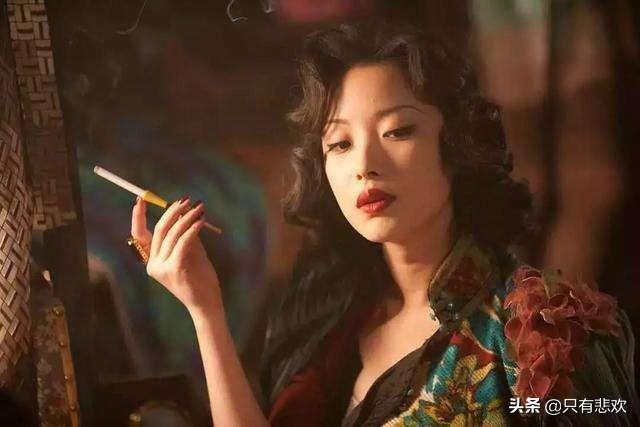 金陵十三钗英语影评100词（金陵十三钗影评100字）-第1张图片