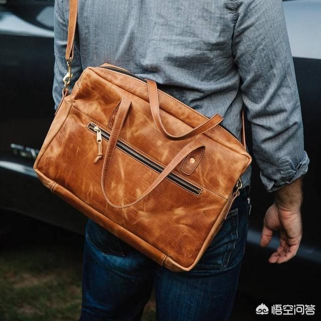 男包品牌排行榜（品牌男包包排行榜前十名）-第19张图片