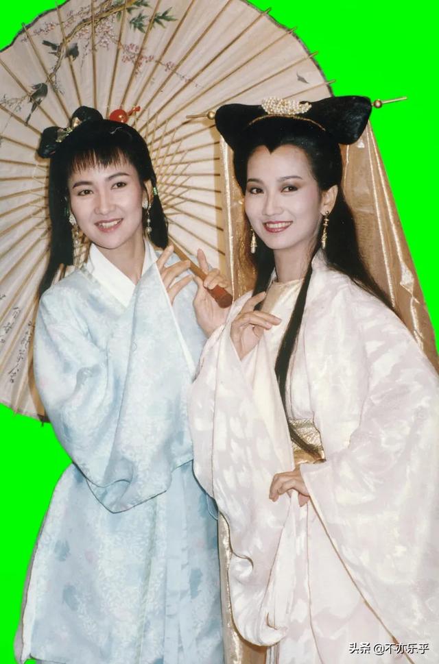 模仿赵雅芝白娘子（赵雅芝白娘子图片）-第2张图片