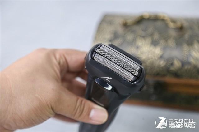 电动剃须刀哪种好（电动剃须刀哪个牌子质量好）-第11张图片